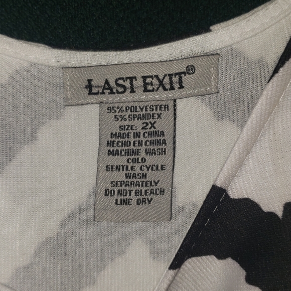 Cheveon print dress - Picture 2 of 2